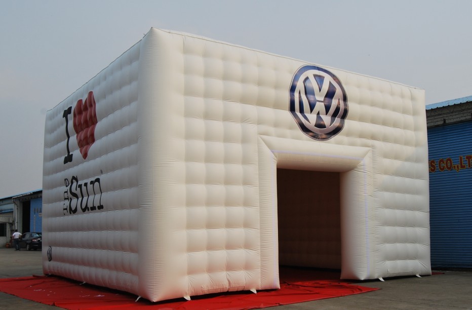 7x7m tent VW In Your Face Media Limited